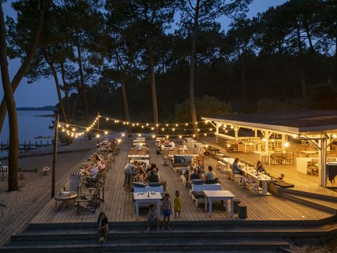  Camping Le Tedey - Gironde