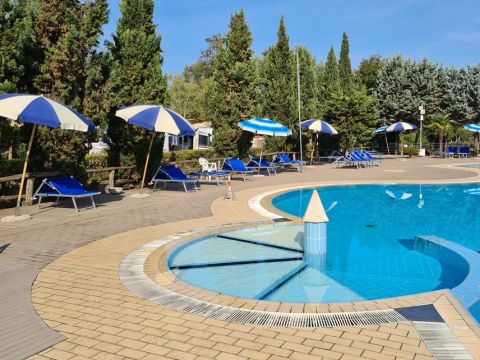 Europe Tents Campeggio Paradiso - Camping Lucques - Image N°3