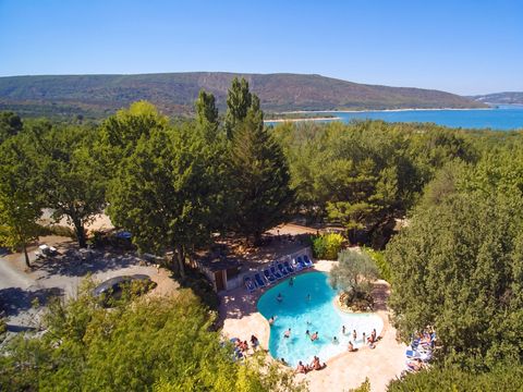 Camping le Domaine de Chanteraine   - Var