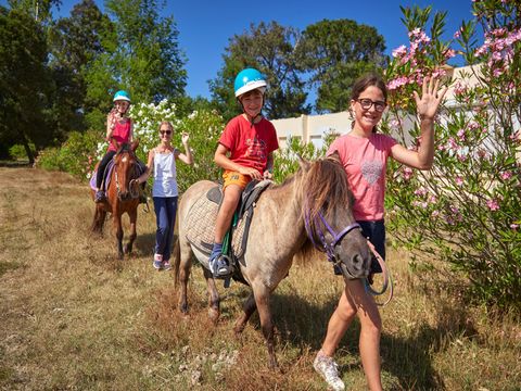 Camping Domaine d'Anghione - Corse du Nord