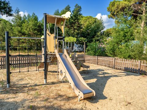 Camping Domaine d'Anghione - Corse du Nord