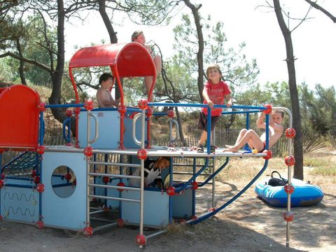 Camping La Tamarissière - Hérault
