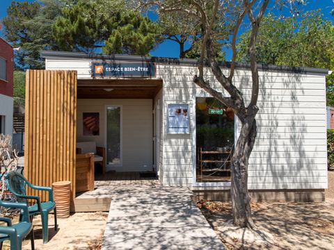 Camping Club Le Littoral 5* - MS VACANCES - Pyrénées-Orientales