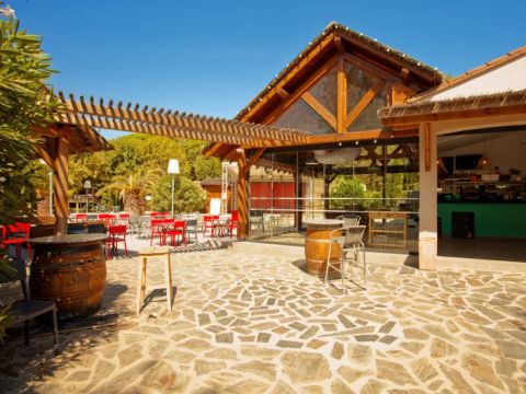 Camping Les Pins - Pyrénées-Orientales