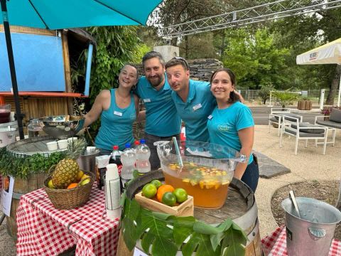 Camping Domaine de Gaujac - Camping Paradis - Gard
