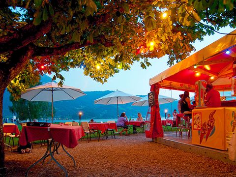 Camping Manor Farm - Oberland Bernois