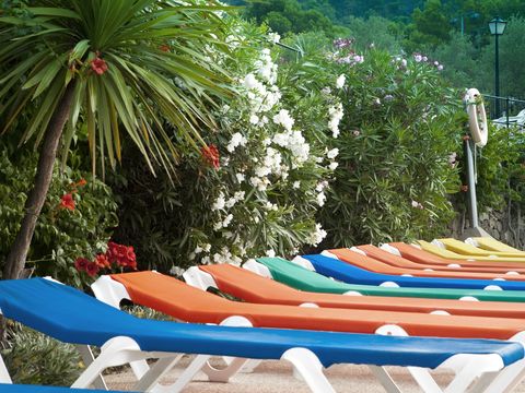 Camping Castell Montgri - Gérone