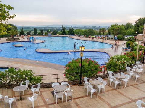 Camping Castell Montgri - Gérone