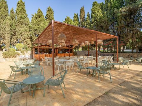 Camping Castell Montgri - Gérone