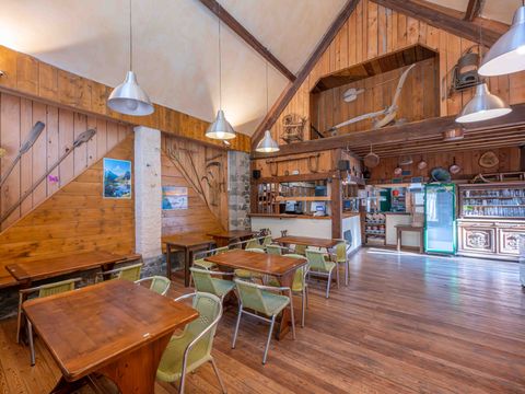 Camping Le Colporteur - Ciela Village - Isère