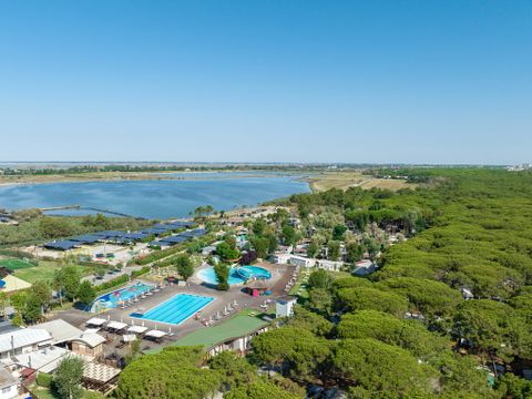 Club Del Sole Spina Family Collection - Ferrare