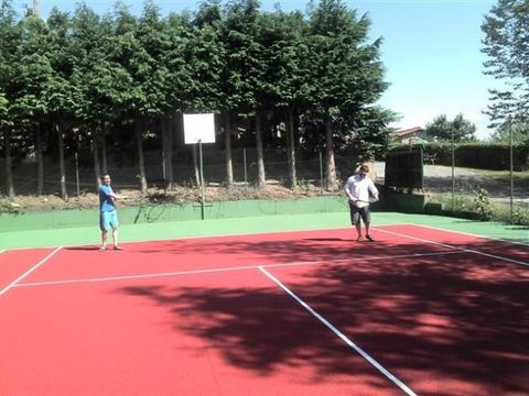 Camping les Chelles - Puy-de-Dôme