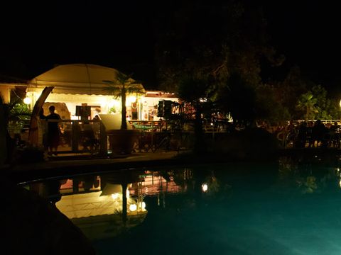 Camping Les Oliviers - Corse du Sud