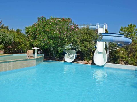 Camping Pitrera Village - Corse du Sud