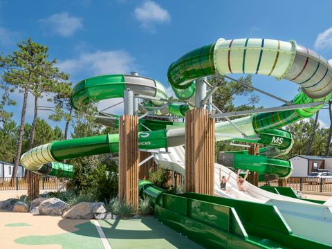 Camping Club Les Tourterelles 4* - MS VACANCES - Landes