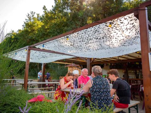 Flower Camping Lac de Saint-Point Lamartine - Saône-et-Loire