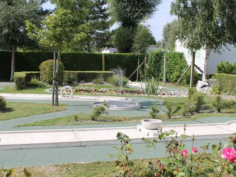 Camping Des Roses - Camping Paradis - Somme