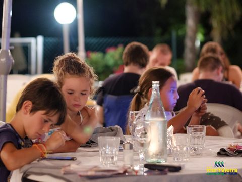 Camping Village Mar y Sierra - Coni