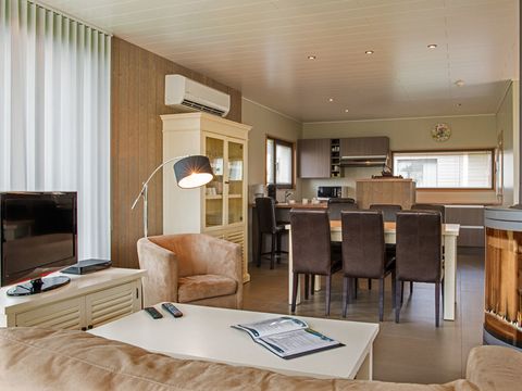 Golden Lakes Village - Hainaut - Image N°2