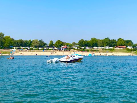 Recreatiepark Rhederlaagse Meren - Zevenaar