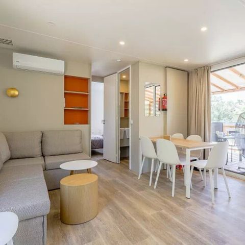 MOBILHOME 6 personnes - Ultimate Plus | 3 Ch. | 6 Pers. | Terrasse Lounge | 2 SDB | Clim. | TV