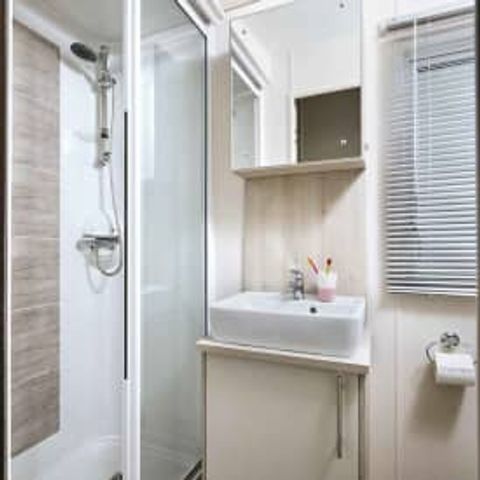 CHALET 4 personnes - Chalet Large 2 chambres avec terrasse (4 pers)