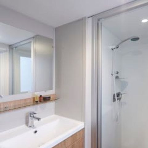 MOBILHOME 6 personnes - Excellence 3 chambres avec terrasse