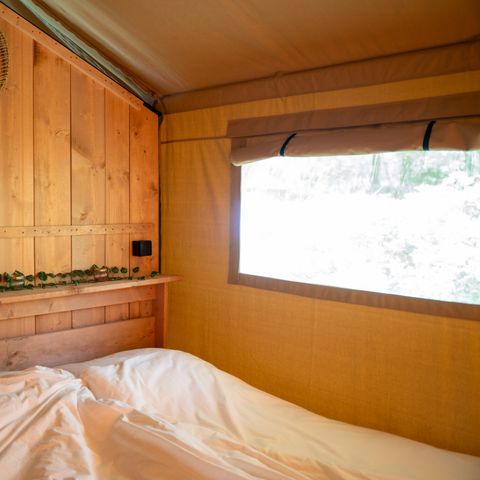 Tente en toile et en bois 4 personnes - Forest Lodge avec sanitaires