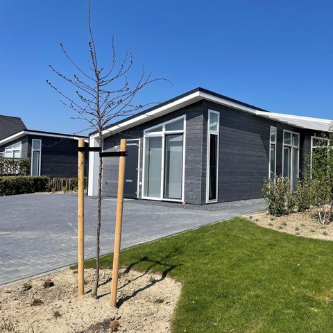 MAISON 6 personnes - 12