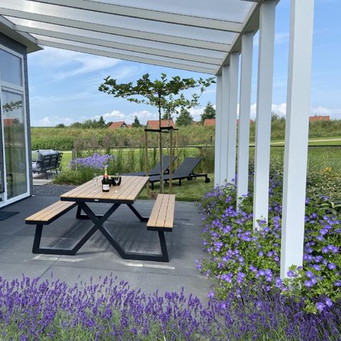 MAISON 4 personnes - 83