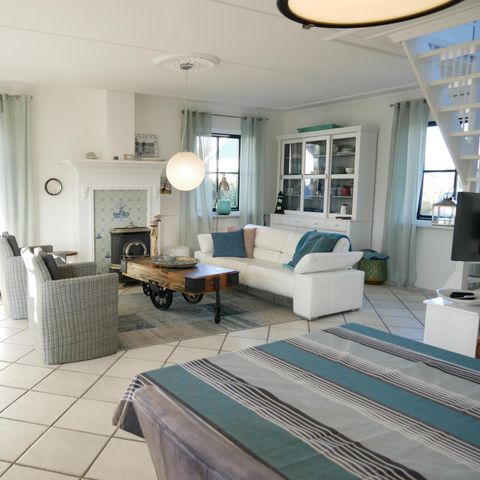 MAISON 6 personnes - Campagne 79