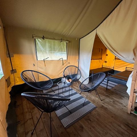 TENTE TOILE ET BOIS 6 personnes