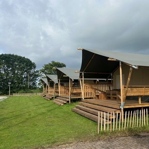 Tente en toile et en bois 4 personnes