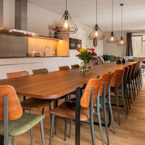 MAISON 20 personnes - 20L