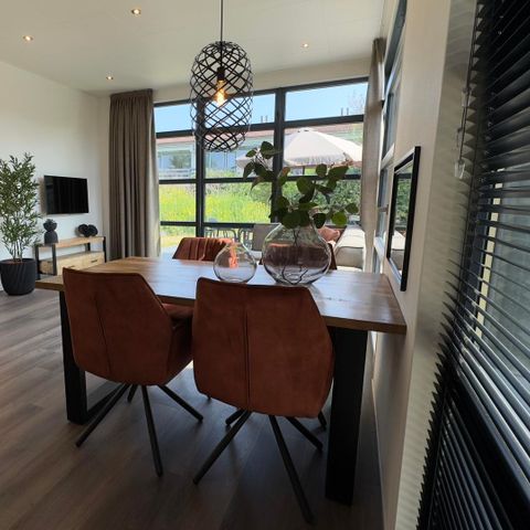 BUNGALOW 4 personnes - Cube Exclusif