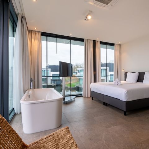 VILLA 8 personnes - Villa d'eau