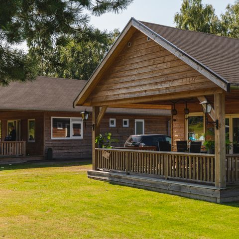 LODGE 6 personnes - Berg & Dal avec jacuzzi