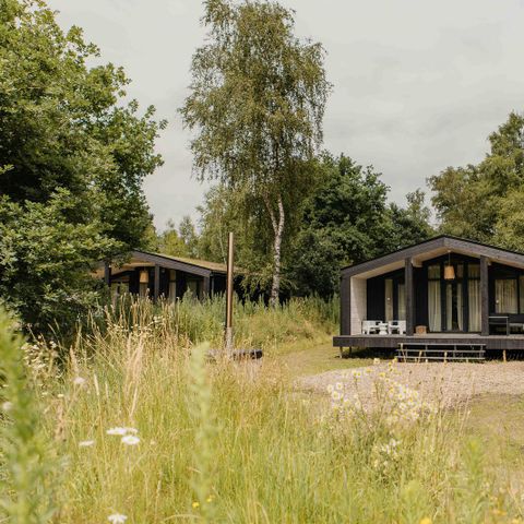 LODGE 5 personnes - The Hills avec bain à remous et sauna