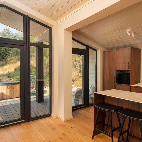 LODGE 5 personnes - The Hills avec bain à remous et sauna