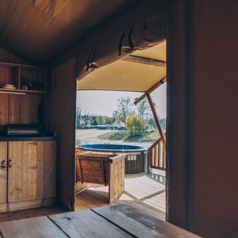 Lodge 6 personnes - Glamfield Premium avec jacuzzi