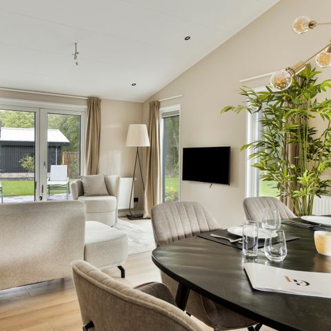 BUNGALOW 4 personnes - Heath View Wellness (bain à remous)