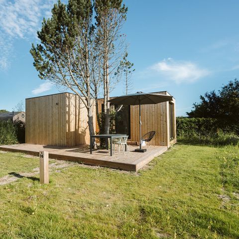 HÉBERGEMENT INSOLITE 3 personnes - Petit Rebel C16