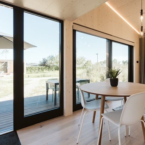 HÉBERGEMENT INSOLITE 4 personnes - Petite maison Backer C15