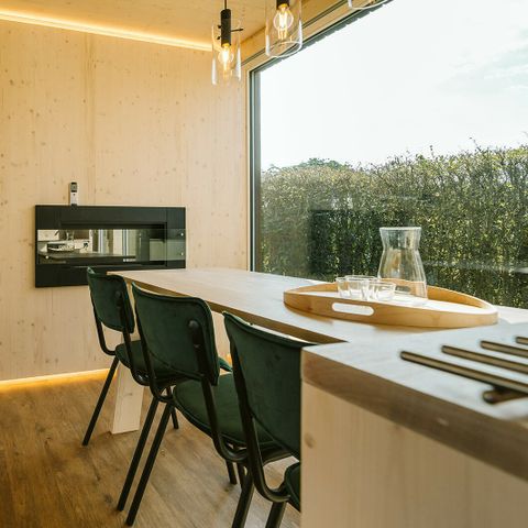HÉBERGEMENT INSOLITE 6 personnes - Petite maison Ark Shelter C1
