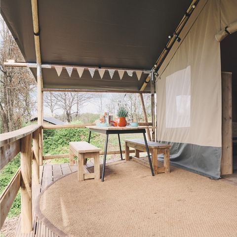 TENTE TOILE ET BOIS 4 personnes