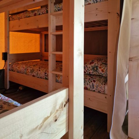 Tente en toile et en bois 6 personnes - y compris les toilettes