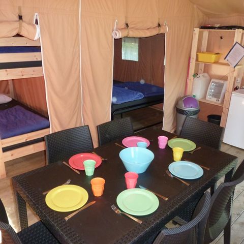 Tente en toile et en bois 6 personnes - Champ d'application
