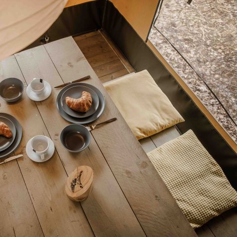 TENTE TOILE ET BOIS 6 personnes