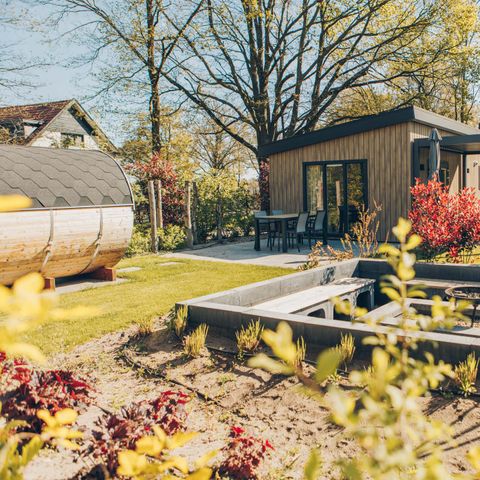 Lodge 4 personnes - Loevestein Deluxe avec bain à remous et sauna