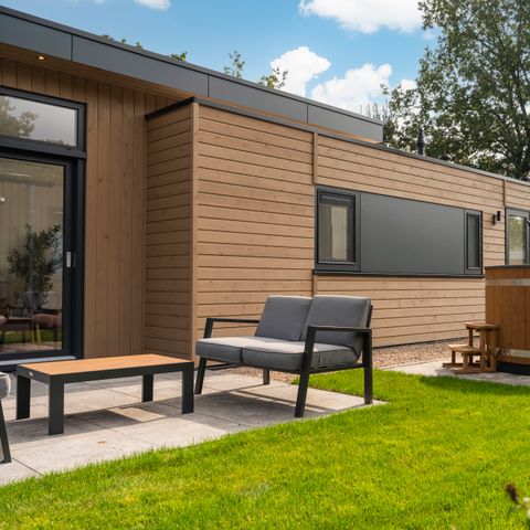 LODGE 4 personnes - Cannenburch Comfort avec jacuzzi
